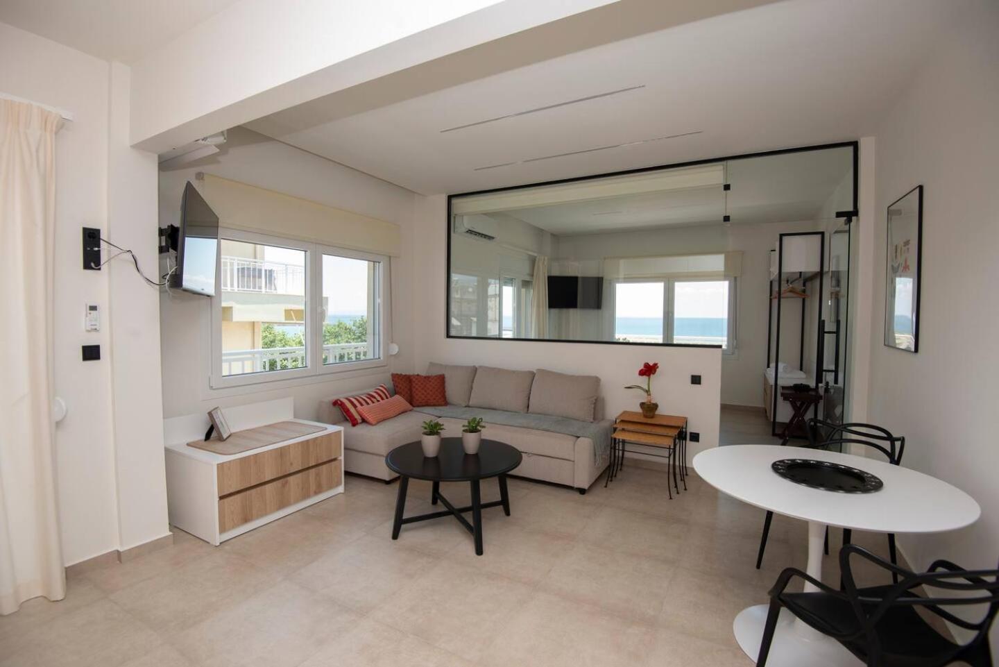 Lighthouse Apartments Alexandroupoli Exterior photo