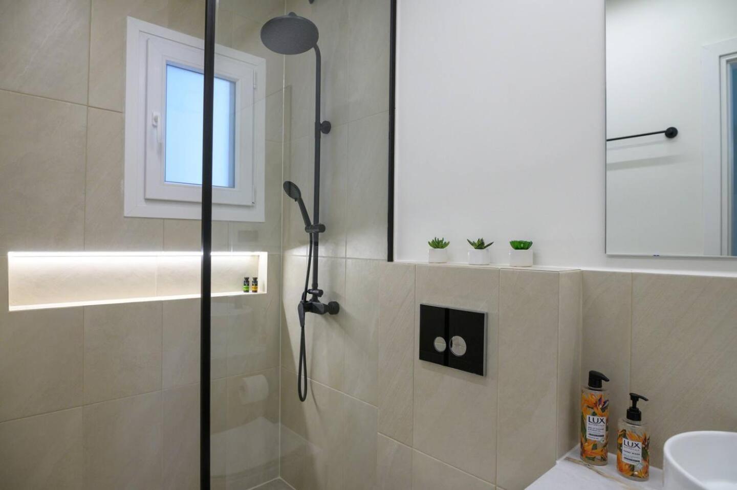 Lighthouse Apartments Alexandroupoli Exterior photo