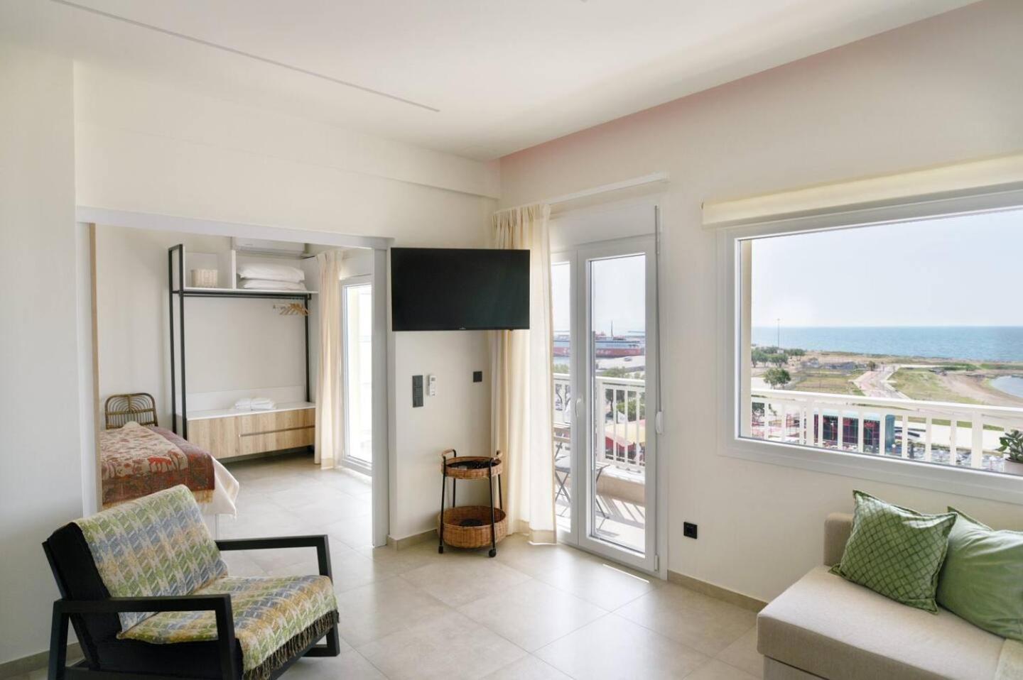 Lighthouse Apartments Alexandroupoli Exterior photo